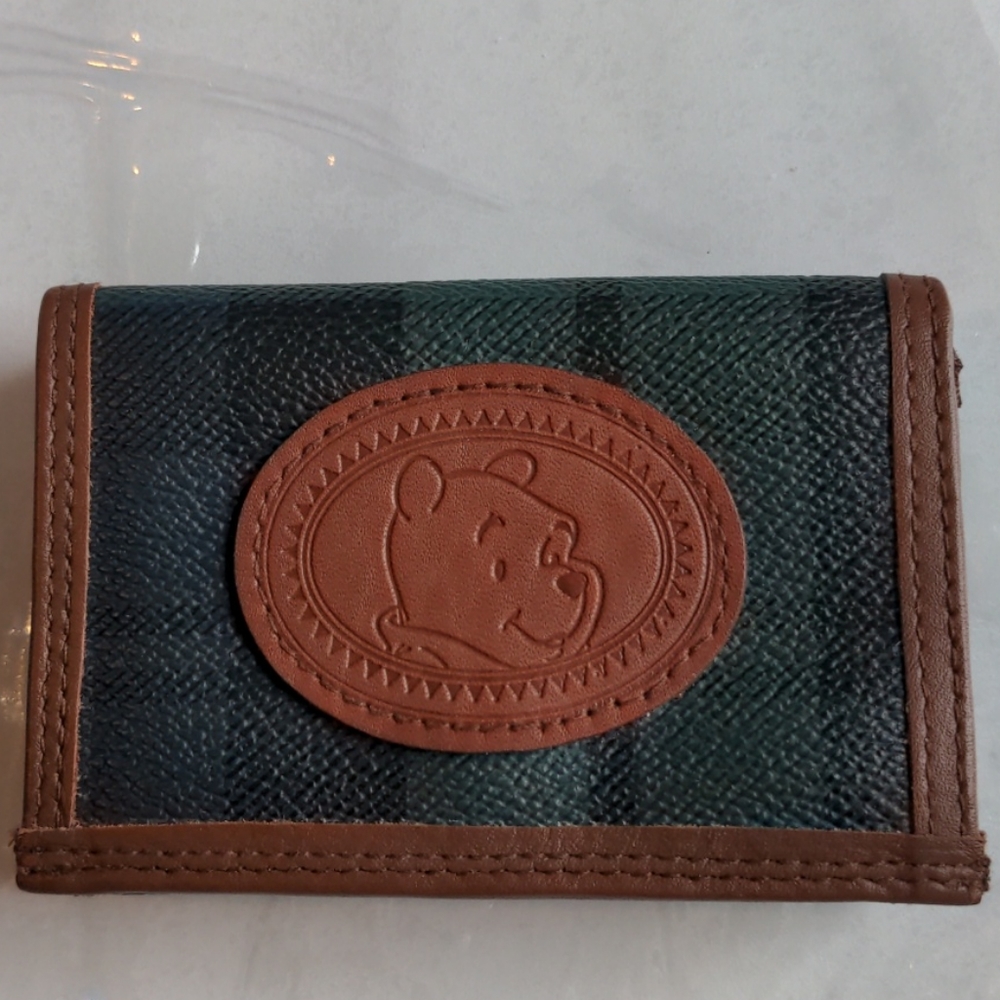 NWOT Winnie the Pooh plaid coin case